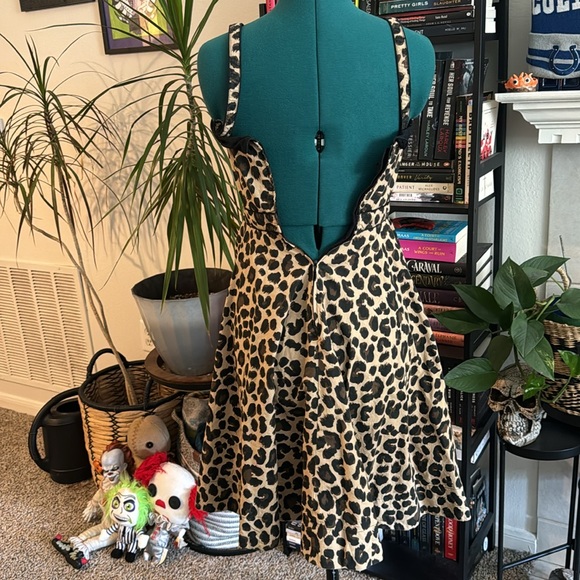 HM Leopard Dress - Picture 5 of 7